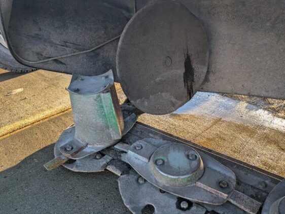 2023 John Deere R240 - Image 14