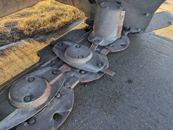 2023 John Deere R240 - Image 4