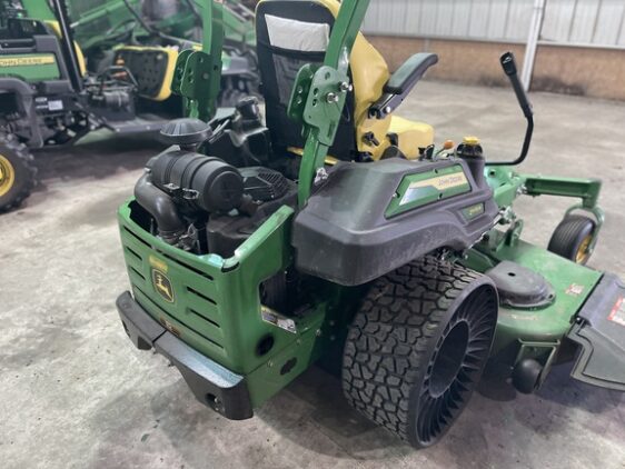2024 John Deere Z970R - Image 4