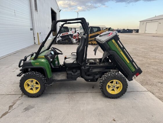 2013 John Deere XUV 825i - Image 11