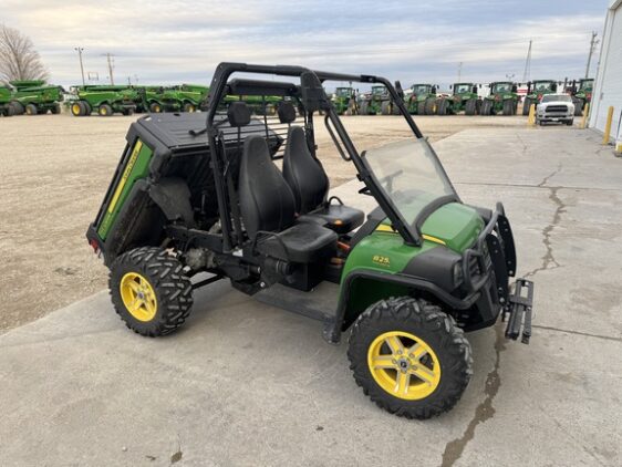 2013 John Deere XUV 825i - Image 9