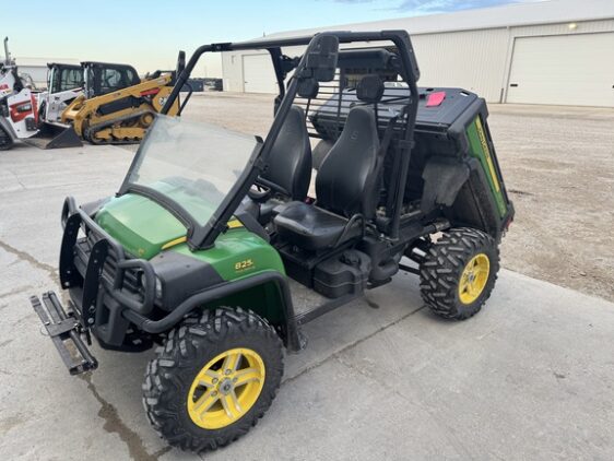 2013 John Deere XUV 825i - Image 8