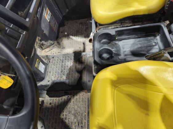 2019 John Deere XUV 835M - Image 7
