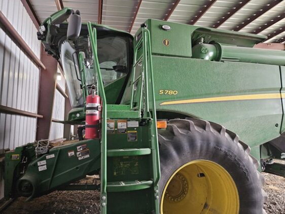 2023 John Deere S780 - Image 2
