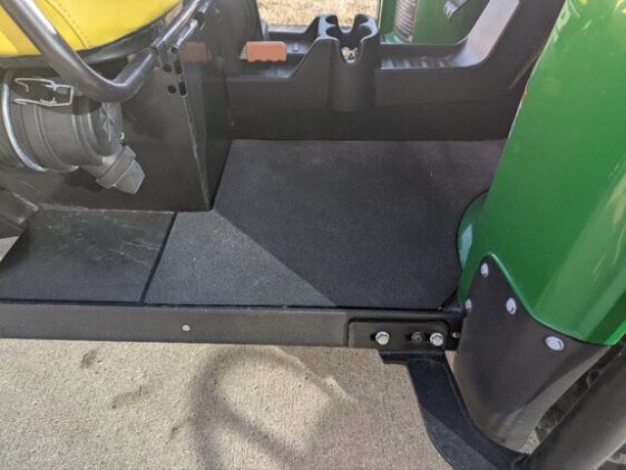 2015 John Deere XUV 825i Power Steering - Image 4