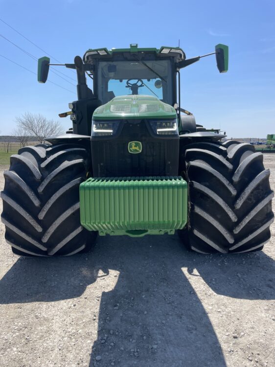 2023 John Deere 8R 370 - Image 7
