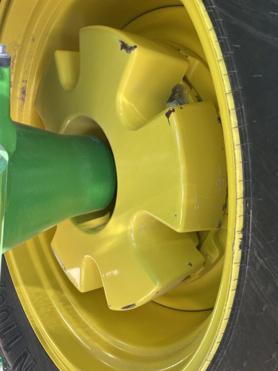 2023 John Deere 8R 370 - Image 24