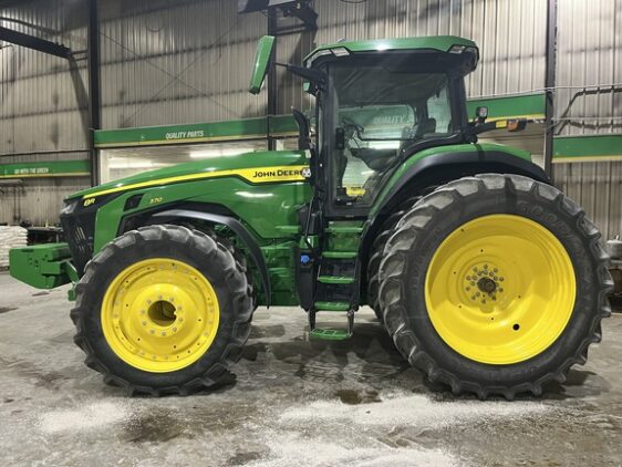 2023 John Deere 8R 370 - Image 8