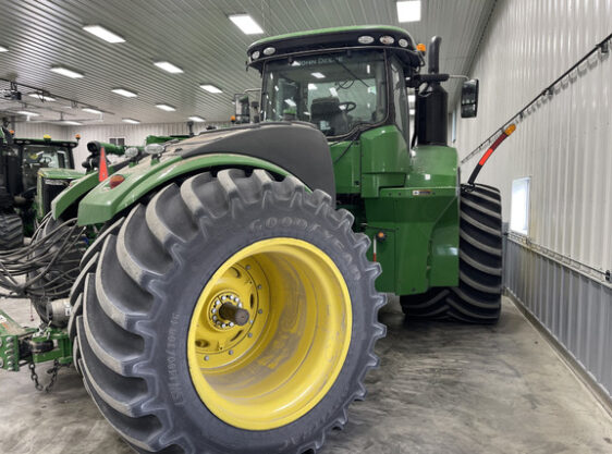 2021 John Deere 9570R - Image 6
