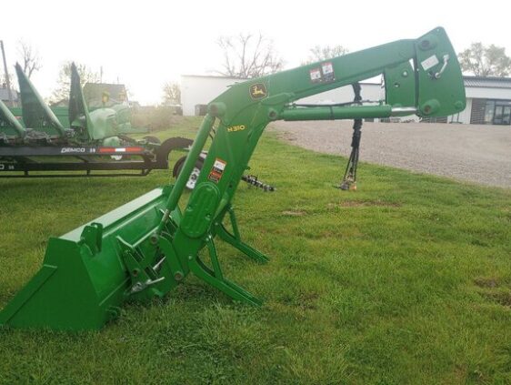 2022 John Deere H310 - Image 2