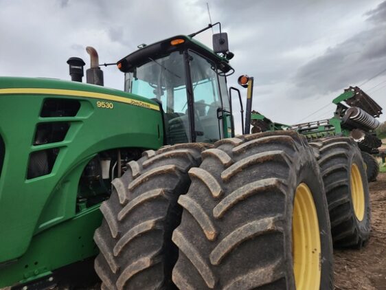 2009 John Deere 9530 - Image 26
