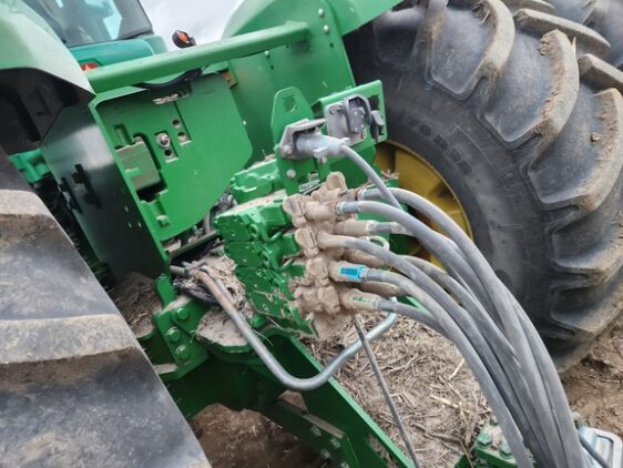 2009 John Deere 9530 - Image 28