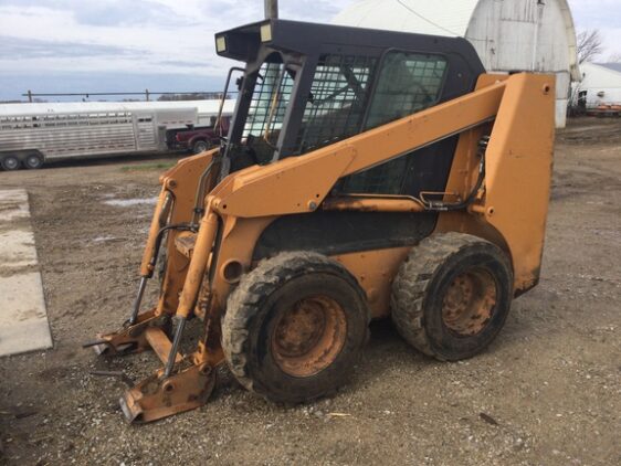 2002 Case 60XT - Image 2