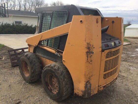 2002 Case 60XT - Image 4