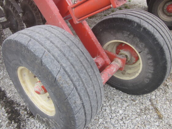 2013 Kuhn Krause 8000-30 - Image 14
