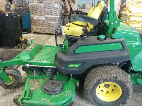 2018 John Deere Z997R - Image 2
