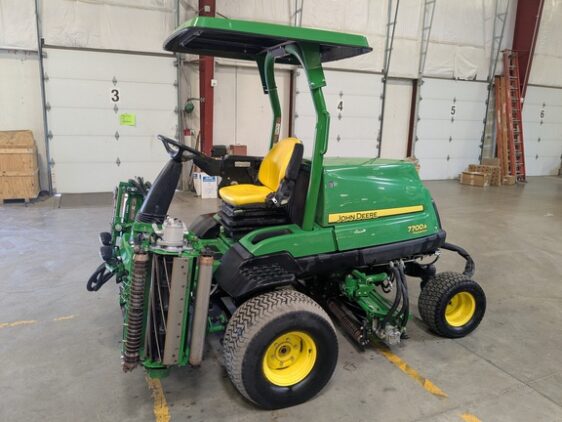 2020 John Deere 7700A