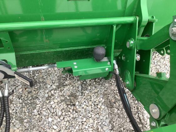 2022 John Deere 620R - Image 5