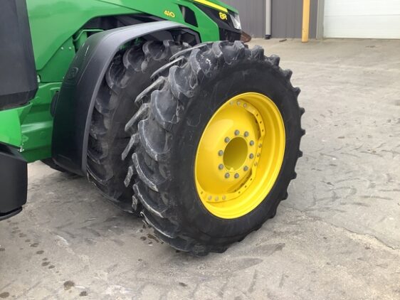 2024 John Deere 8R 410 - Image 9