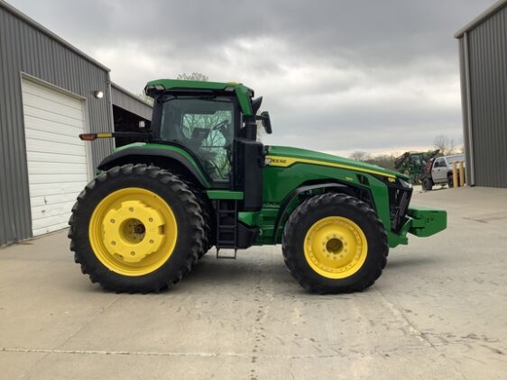 2024 John Deere 8R 410 - Image 5