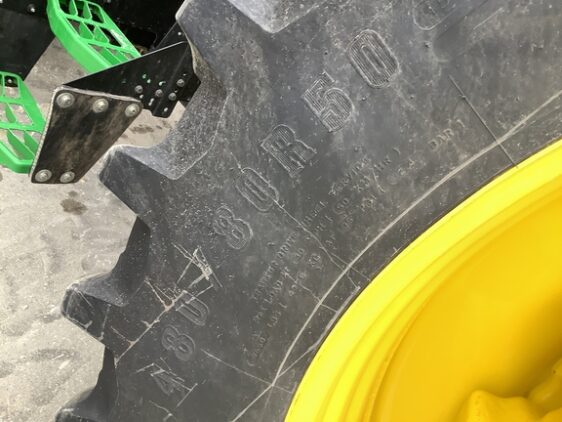 2024 John Deere 8R 410 - Image 14