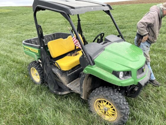 2021 John Deere XUV 590M S4 - Image 2