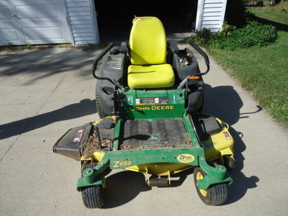 2012 John Deere Z655