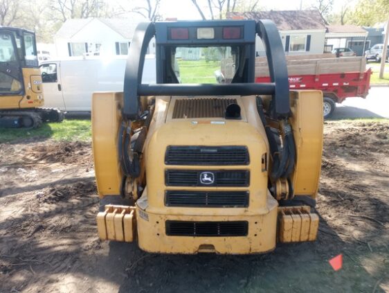 2002 John Deere 260 - Image 4