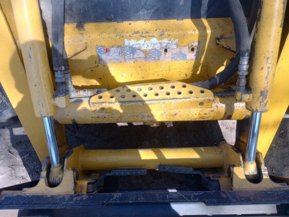 2002 John Deere 260 - Image 15