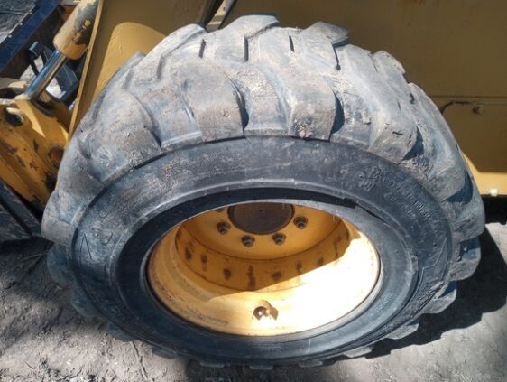 2002 John Deere 260 - Image 17