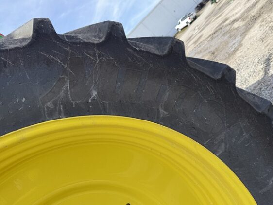 2023 John Deere 8R 370 - Image 22