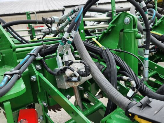 2023 John Deere 1775NT - Image 11