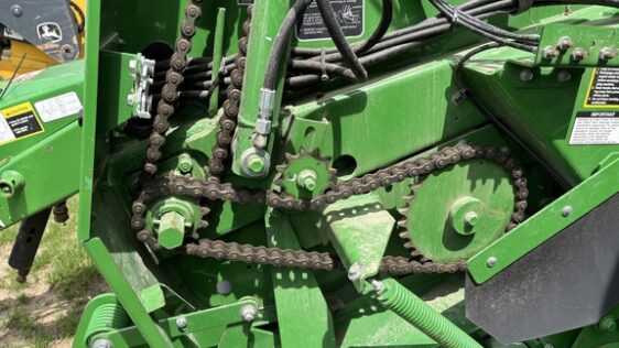 2022 John Deere 560R - Image 14