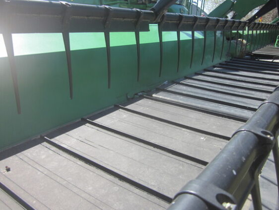 2014 John Deere 640FD - Image 9