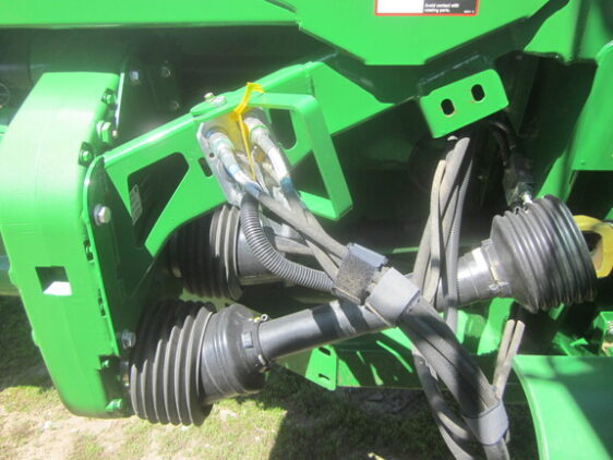 2014 John Deere 640FD - Image 6
