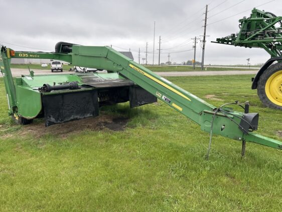 2010 John Deere 835 - Image 6