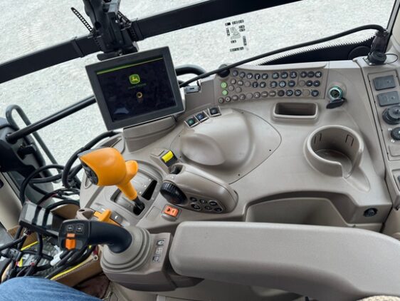 2023 John Deere 6R 140 - Image 17
