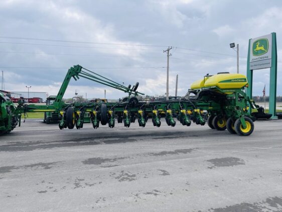 2008 John Deere 1770NT CCS - Image 2