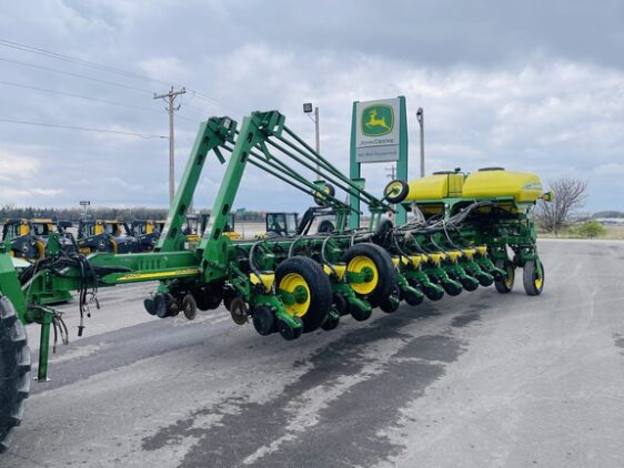 2008 John Deere 1770NT CCS