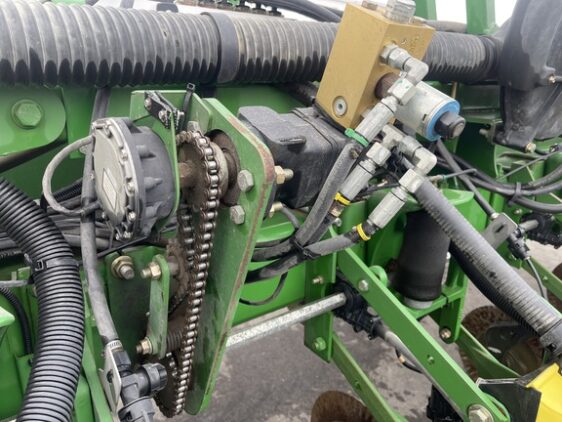 2008 John Deere 1770NT CCS - Image 32