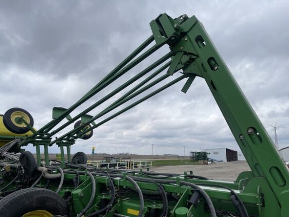 2008 John Deere 1770NT CCS - Image 16