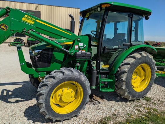 2023 John Deere 5067E - Image 2
