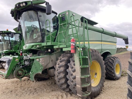 2022 John Deere S780 - Image 6
