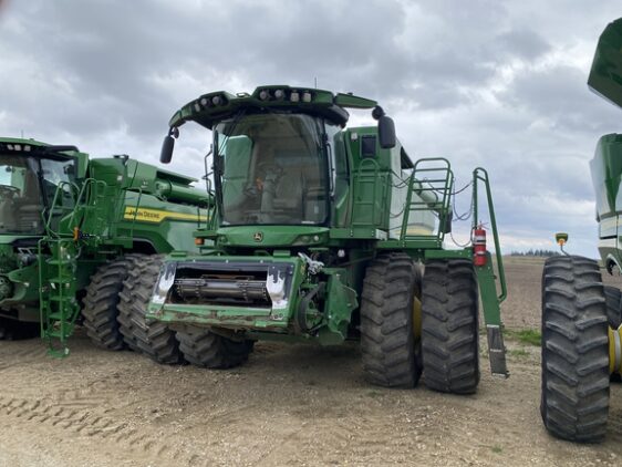 2022 John Deere S780
