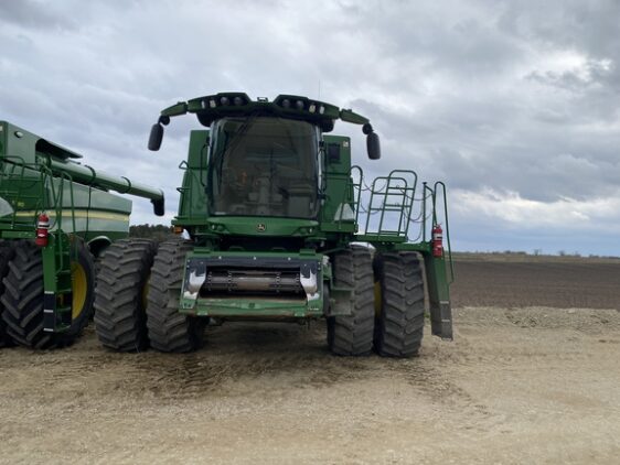 2022 John Deere S780 - Image 6
