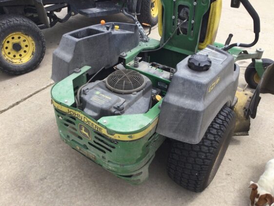 2014 John Deere Z445 - Image 2