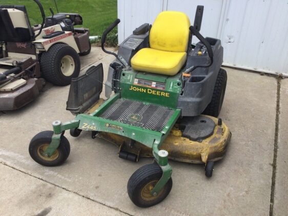 2014 John Deere Z445 - Image 3