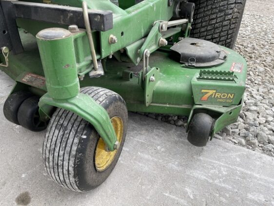 2014 John Deere Z930M EFI - Image 7
