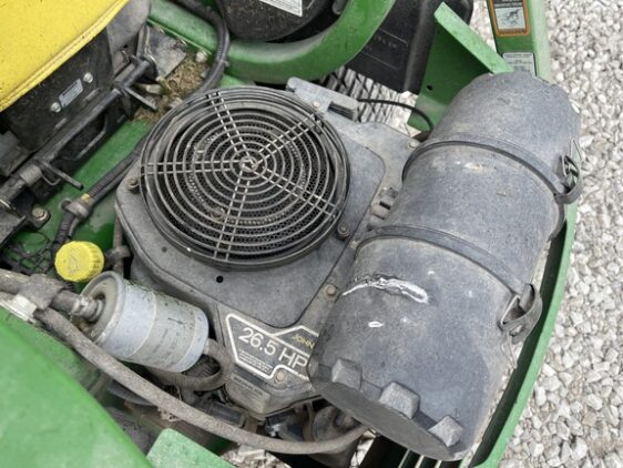 2014 John Deere Z930M EFI - Image 11