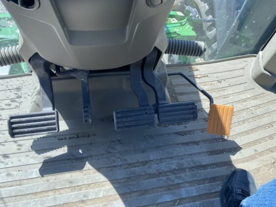2023 John Deere 8RX 410 - Image 23